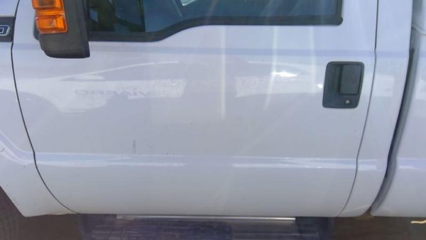 2012 Ford F250 Sd Pickup Front Door LH White Z1 Off And Ready — photo 4