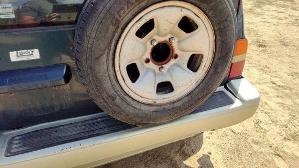 1997 Suzuki Sidekick Back Door RH Green — photo 3