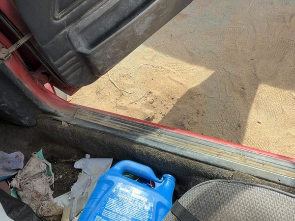 1987-1988 Toyota FX Passenger Right Lower Sill Step Moulding Trim Panel Gray — photo 1