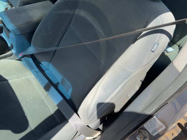 03-07 Honda Accord Driver Left Front Seat Belt Retractor Oem Shoulder Sedan Gray — photo 4