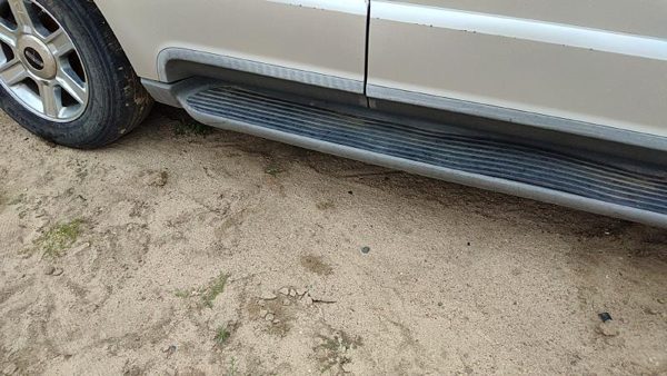 03-04 Lincoln Aviator Passenger Right Side Step Running Board Oem — photo 4