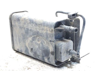 99-03 GMC Sierra 2500 FRONT OF FUEL TANK Fuel Vapor Canister Charcoal Housing