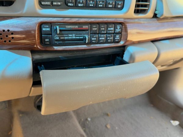 2001-2005 Buick Lesabre Slide Out Dash Mounted Tray Assembly Oem Taupe 56B — photo 1