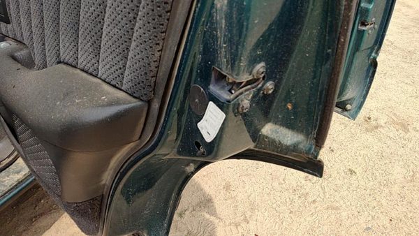 1995-2005 S10 Blazer Passenger Right Rear Door Latch With Rods/Cables Oem Back — photo 2