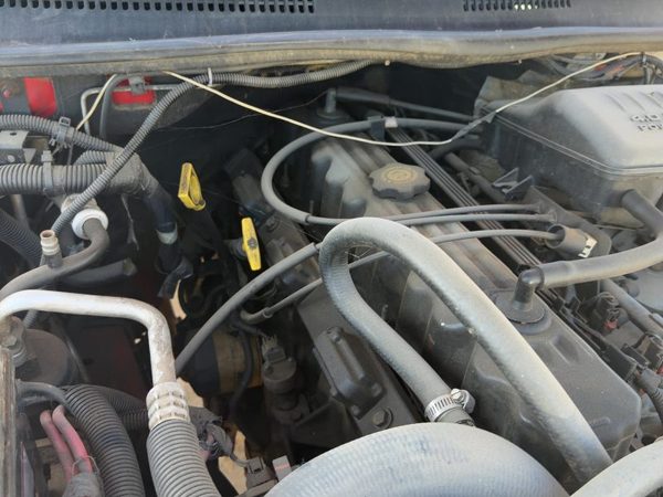 1999-2004 Jeep Grand Cherokee Valve Cover Oem 4.0L 53020323 — photo 3