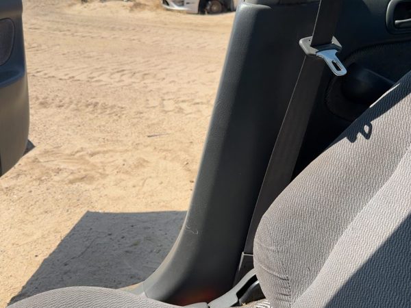 96-00 Honda Civic Sedan Passenger Right Lower B-Pillar Trim Panel OEM Gray F — photo 3