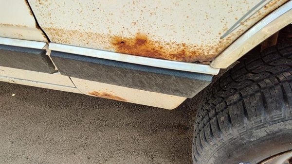 84-90 Dodge Ram W250 Passenger Right Moulding From Fender Oem Trim Strip — photo 5