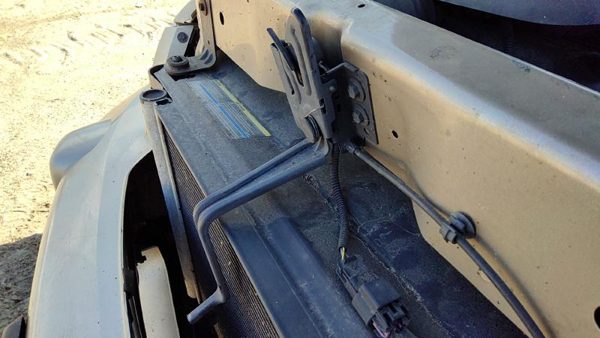 2006-2011 Chevy Hhr Hood Latch Assembly With Bracket Oem — photo 3