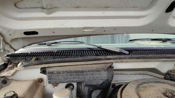 1988-1994 Chevy Silverado 1500 Passenger Right Windshield Wiper Arm Blade Lever — photo 1