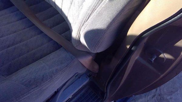 1993-1995 Chevy Astro Driver Left Front Seat Belt Retractor Oem Shoulder Tan — photo 8