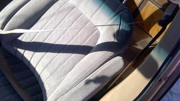 1993-1995 Chevy Astro Driver Left Front Seat Belt Retractor Oem Shoulder Tan — photo 3