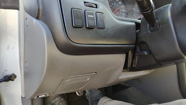 2000-2004 Subaru Legacy Lower Dash Under Column Knee Bolster Trim Panel Oem Gray — photo 3