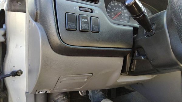 2000-2004 Subaru Legacy Lower Dash Under Column Knee Bolster Trim Panel Oem Gray — photo 1