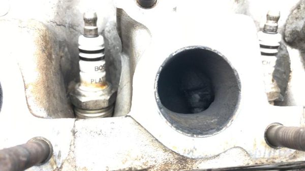 1990-1994 Mitsubishi Eclipse Cylinder Head Oem 1.8L Sohc Md126818 — photo 8