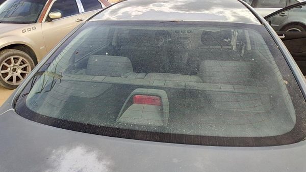 2007-2012 Nissan Altima Back Glass Rear Window Oem 79712Ja000 — photo 1