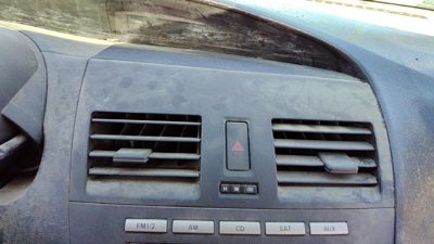 2010 2011 2012 2013 Mazda 3 Dash Vent Center Assembly Oem Pair Set