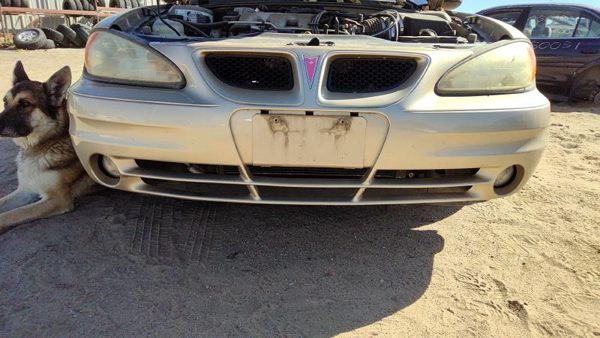 2003-2005 Pontiac Grand Am Front Bumper Cover Assembly Oem 33U Champagne Beige — photo 1