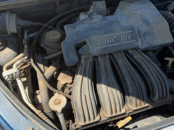 2001-2003 Chrysler Pt Cruiser Cylinder Head Assembly Oem 2.4L Egr 04781678Aa — photo 3