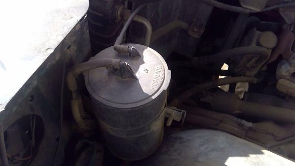 1988 Gmc Sierra 2500 Fuel Vapor Canister Oem Charcoal Housing 17087115 — photo 4
