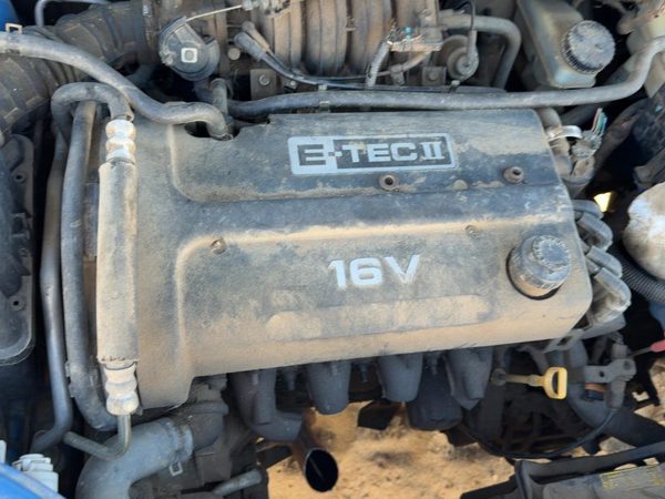 2004-2005 Chevy Aveo Engine Cover Top Plastic Shield Oem 1.6L 96493260 — photo 2