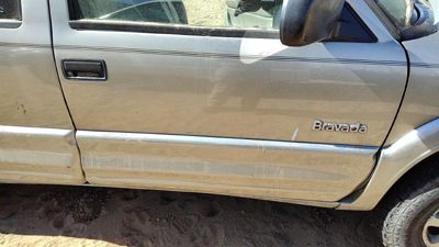 2000 Olds Bravada Front Door RH Pewter 11U