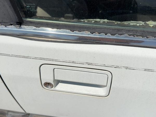 88-89 Honda Accord Lx Passenger Right Front Outside Door Handle Oem Sedan White — photo 2