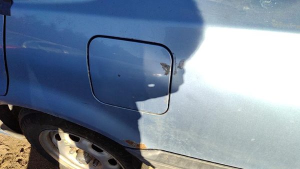 1988-1991 Honda Civic Fuel Tank Door With Hinge Gas Lid Oem Filler Blue Sedan — photo 1