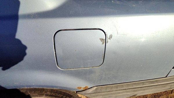 1988-1991 Honda Civic Fuel Tank Door With Hinge Gas Lid Oem Filler Blue Sedan — photo 3