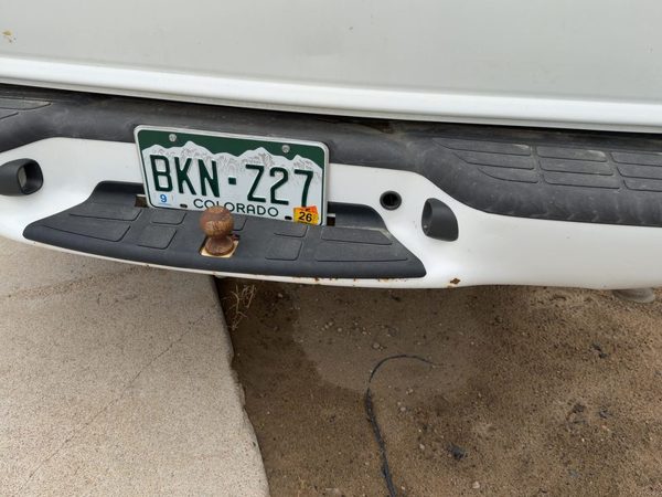 1998-2005 Chevy S10 Blazer Rear Bumper With Mount Brackets Oem White 50U — photo 6