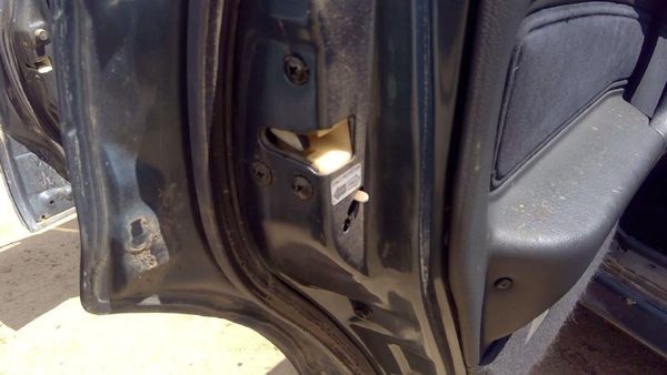 89-93 Mitsubishi Galant Vr-4 Driver Left Rear Door Latch Mechanism Lock Assembly — photo 2