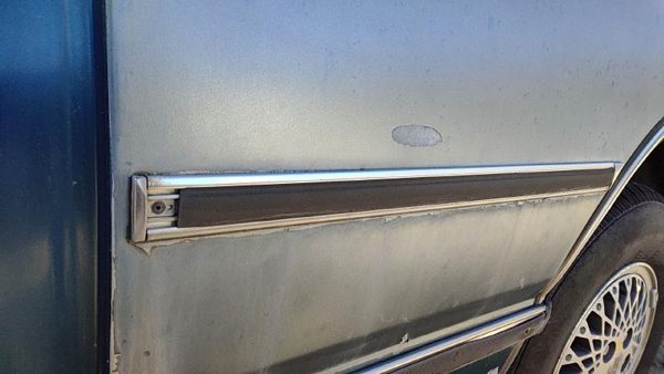 88-91 Olds Cutlass Cierra Driver Left Rear Upper Moulding On Quarter Panel Oem — photo 4