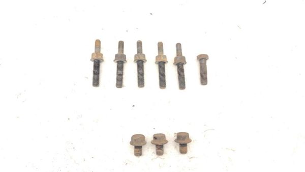 88-92 Gmc 2500 Sierra Bell Housing Transmission To Engine Bolts 700R4 Hardware — photo 2