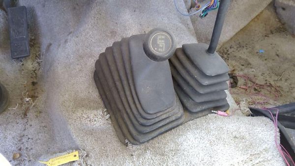 1989 Wrangler Yj 4X4 Shifter Lever Assembly With Linkage 4Wd Transfer Case Shift — photo 5