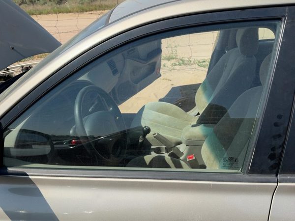 2001-2006 Hyundai Elantra Driver Left Front Side Window Door Glass Oem — photo 2