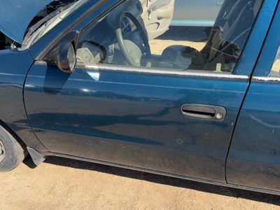 1999 Toyota Corolla Front Door