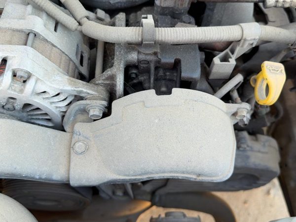 2006 Subaru Legacy Pwr. Steer. Bracket 2.5L — photo 1