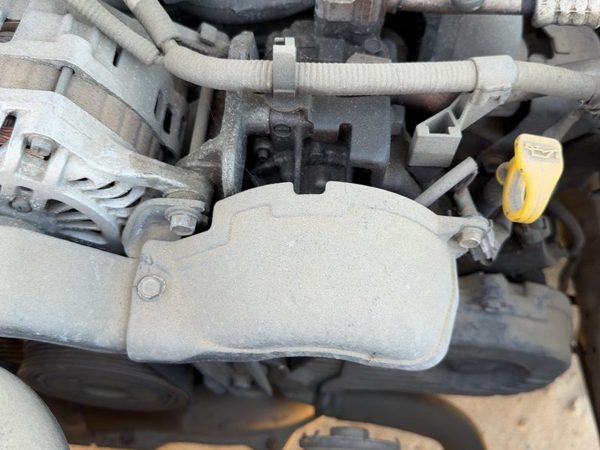 2006 Subaru Legacy Pwr. Steer. Bracket 2.5L — photo 4