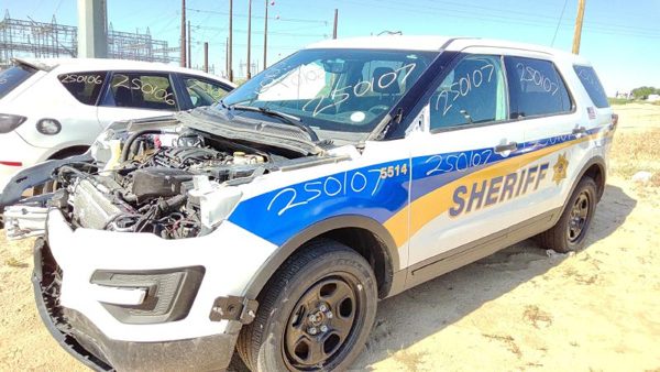 2017 Ford Explorer — vehicle photo 2