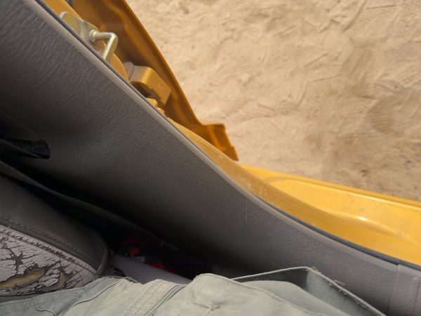 2001-2010 Chrysler PT Cruiser Driver Left Lower B-Pillar Trim Taupe Beige — photo 3