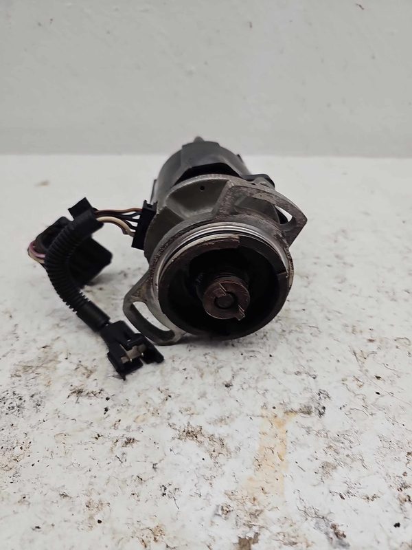 1985-1986 Pontiac Sunbird Ignition Distributor Oem 1.8L 01103609 — photo 7