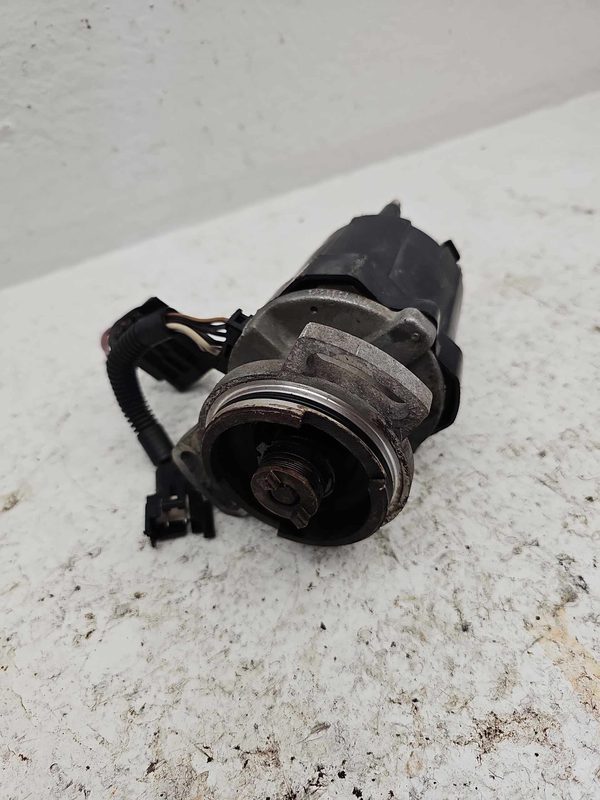 1985-1986 Pontiac Sunbird Ignition Distributor Oem 1.8L 01103609 — photo 9
