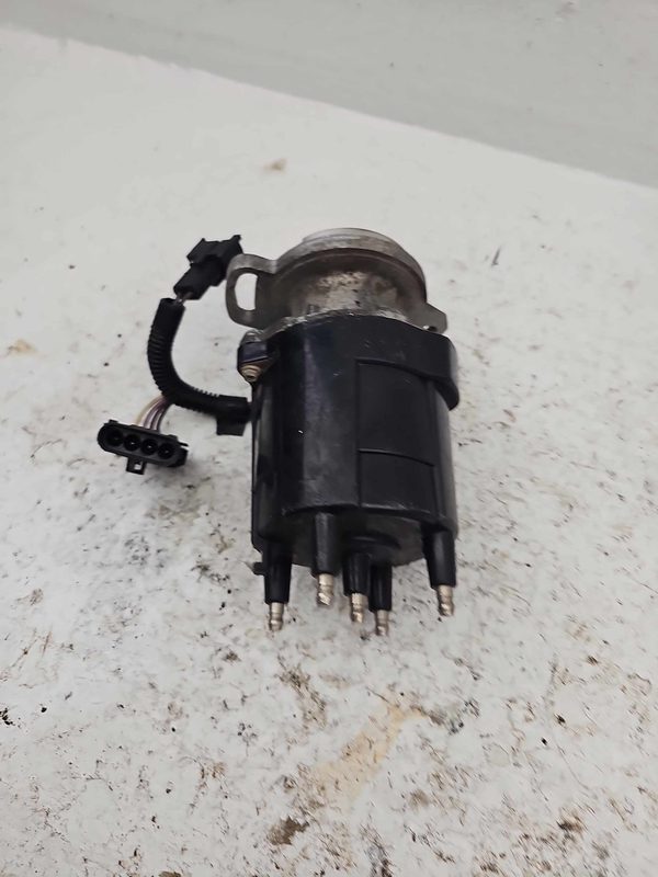 1985-1986 Pontiac Sunbird Ignition Distributor Oem 1.8L 01103609 — photo 11