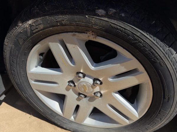 06-07 Monte Carlo 17" Wheel Factory 5 Spoke Rim #1 17X6-1/2 Machined Finish — photo 1