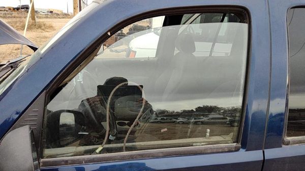 2002-2006 Jeep Liberty Driver Left Front Side Window Door Glass Oem 55360375Ac — photo 1