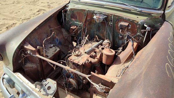 1953 Chev Full Size — vehicle photo 3