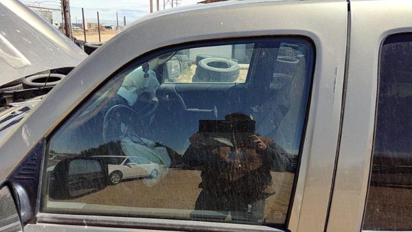 2002-2006 Jeep Liberty Driver Left Front Side Window Door Glass Oem 55360375Ac — photo 1