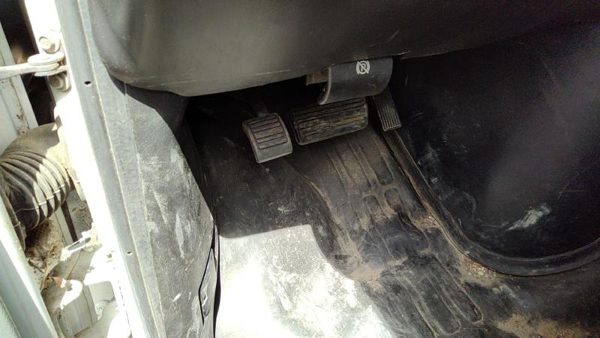 03-14 Chevy Express Van Parking Brake Pedal Assembly Oem Complete Emergency Unit — photo 3