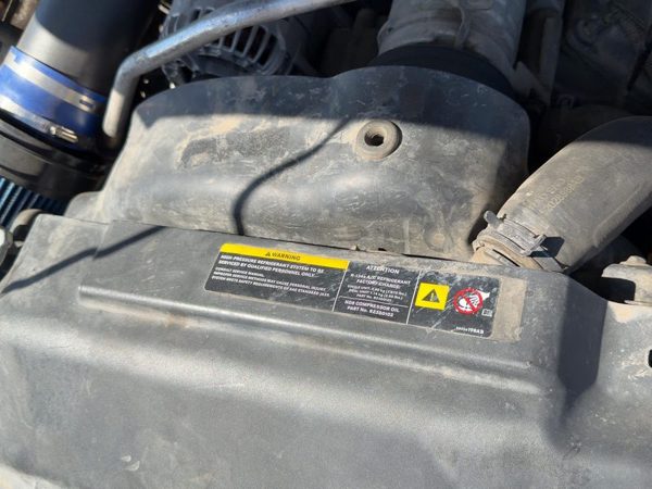 2004-2009 Dodge Durango Radiator Cooling Fan Shroud Oem Plastic Housing 5.7L — photo 2