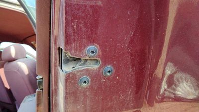 92-99 Buick Lesabre Passenger Right Rear Door Latch With Rods/Cables Oem Back