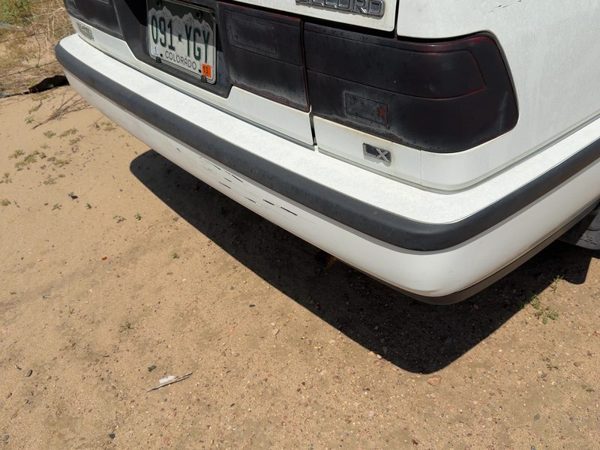 1988-1989 Honda Accord Lx Rear Bumper Cover Assembly Oem Back Sedan White — photo 1